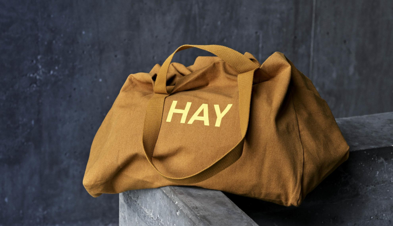 Hay Weekend NO 2 tas Sky Blue