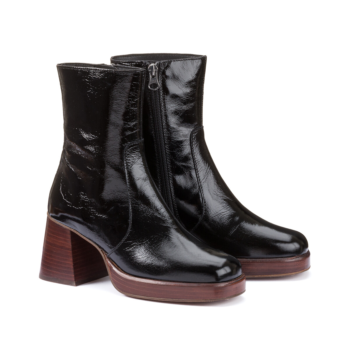 JONAK<br>Botas de tornozelo em couro brilhante Brigand
