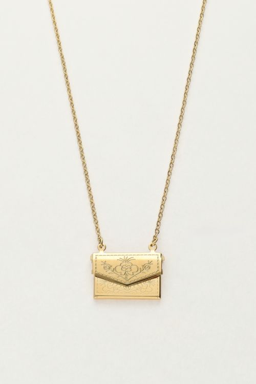 Minimalistische ketting met envelop