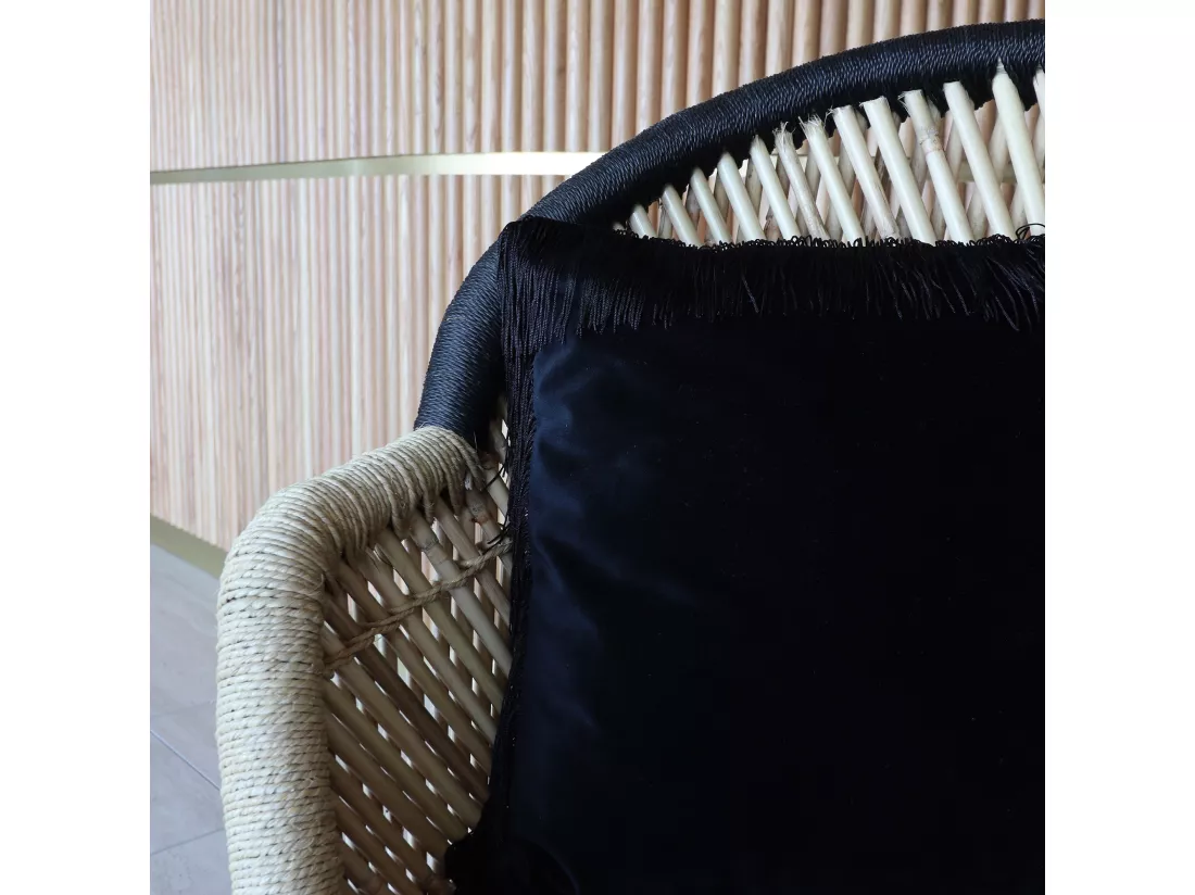 Now's Home - Lot De 2 Fauteuils En Bambou Naturel Et Noir Avec Deux Coussins Noirs