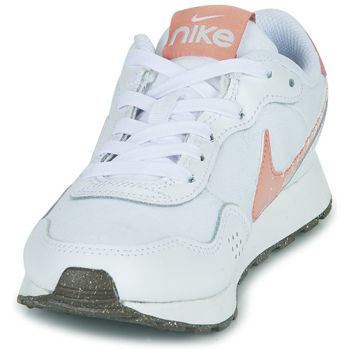 Nike - Nike MD Valiant SE Blanco / Naranja