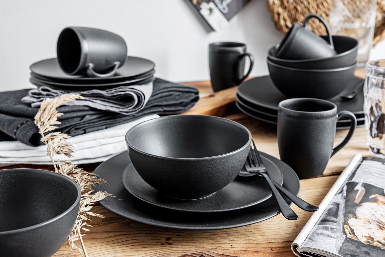CreaTable Kaffeebecher SOFT TOUCH 6er Set 300 ml schwarz matt