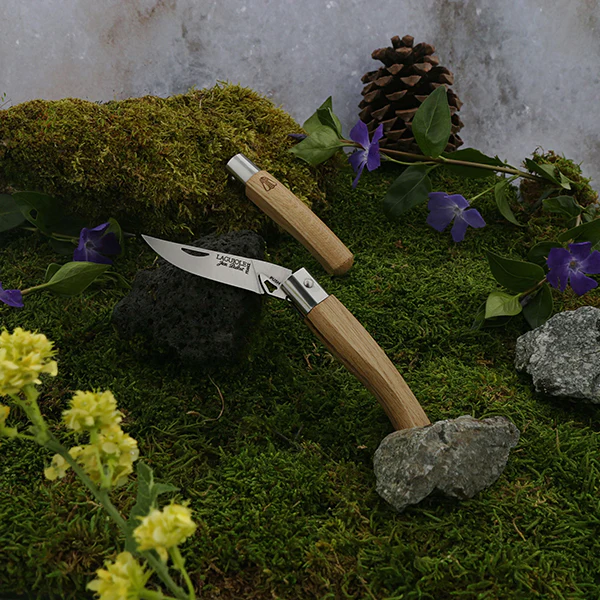 Couteau de poche Laguiole Grand Frerot manche chêne Jean Dubost