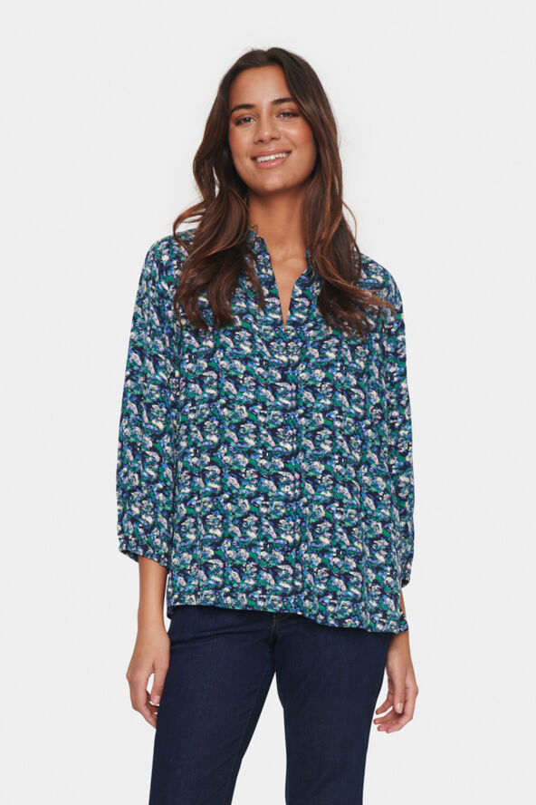Saint Tropez PalaviSZ Shirt Night sky flower art