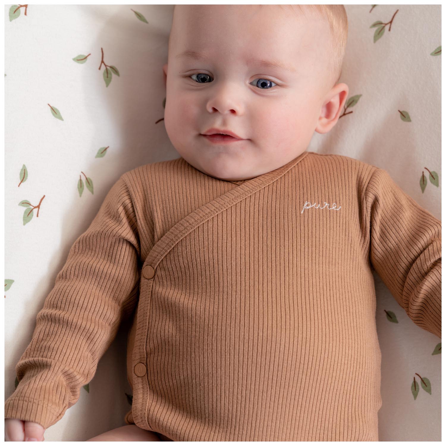 Prénatal newborn romper rib Pure lange mouwen effen bruin