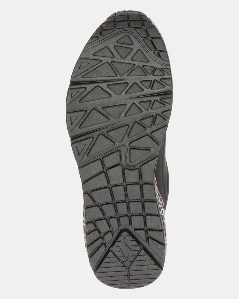 Skechers Uno Loving Love Lage sneakers  - zwart