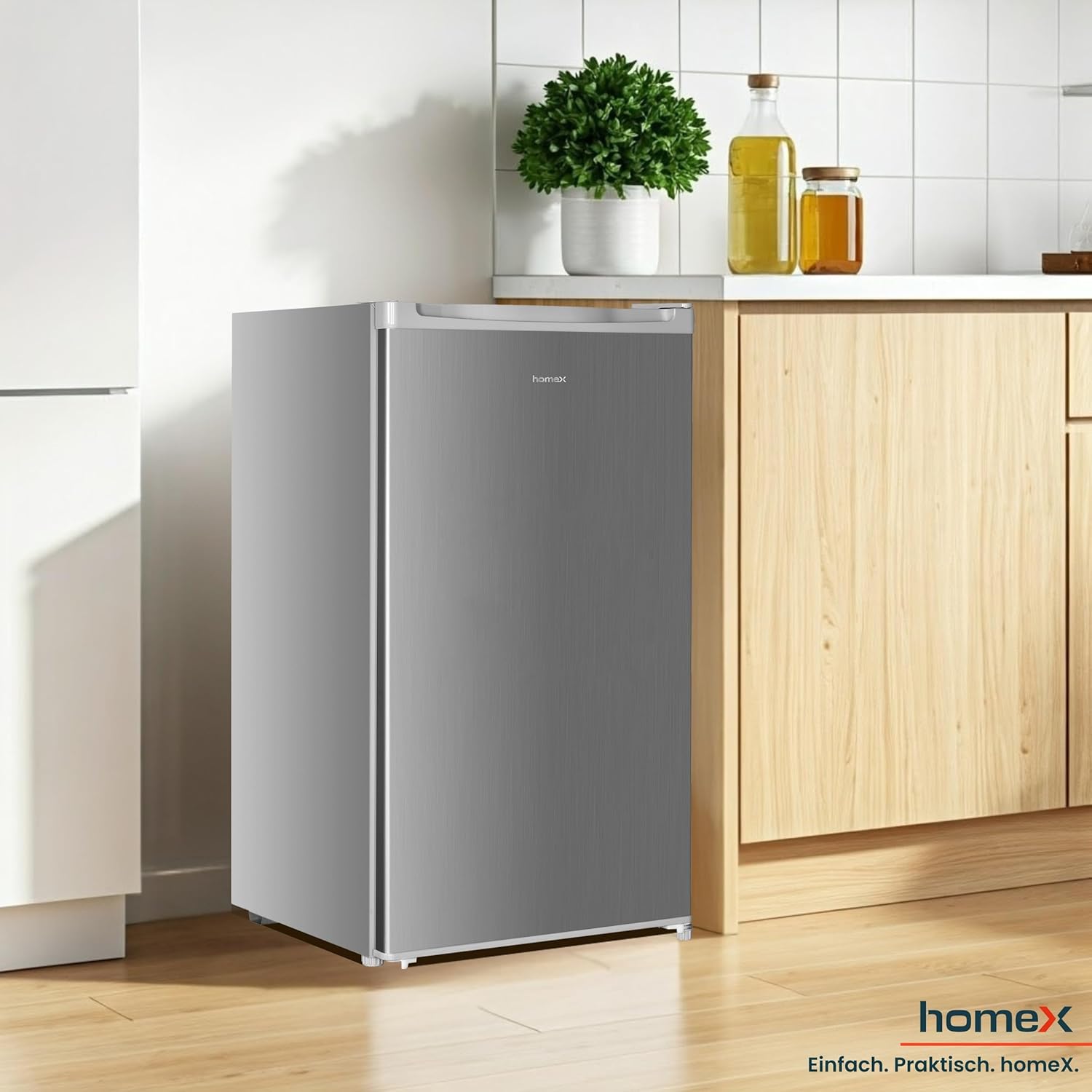 homeX Kühlschrank ohne Gefrierfach, Vollraumkühlschrank klein - 88L Nutzinhalt, freistehend und kompakt, Tischkühlschrank leise 39 dB, Fridge mit LED-Innenbeleuchtung und Temperaturregelung, silber