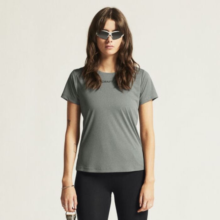 Craft Dame T-shirts Core Essence SS Tee 2 Grå