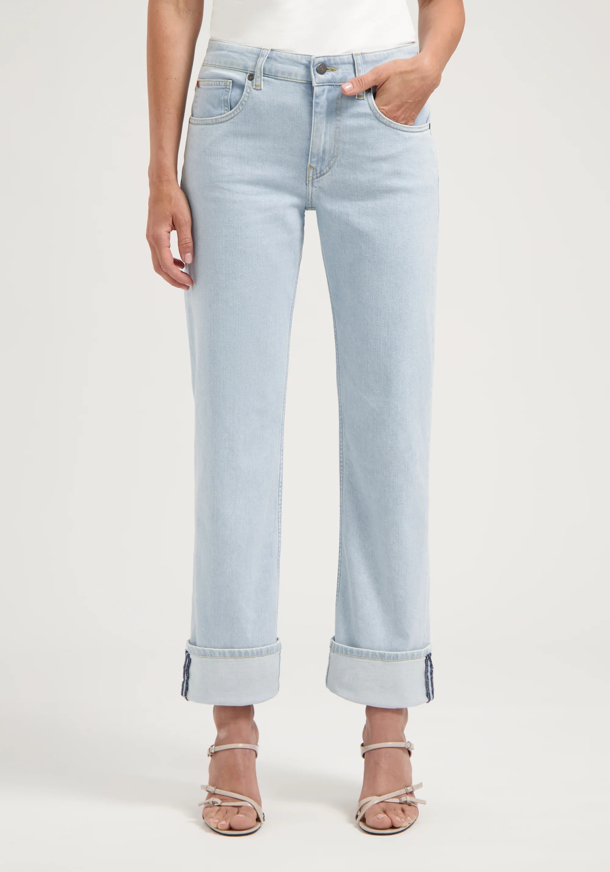 Mud Jeans Damenjeans Carry Mid Straight Light Stone