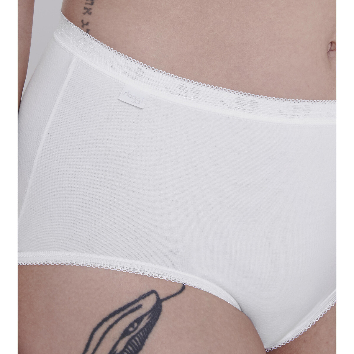 SLOGGI<br>Conjunto de 4 Slips Midi Basic+