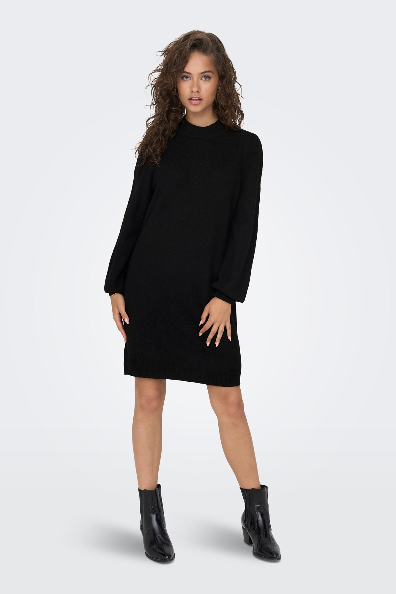 vestido de mangas bufantes