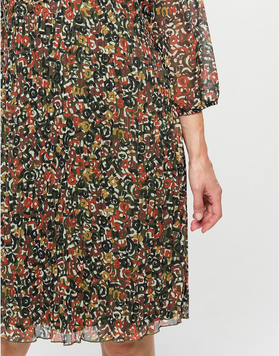 Robe en voile plissée