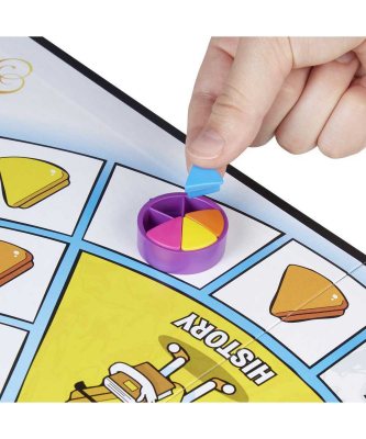 Trivial Pursuit Family Edition