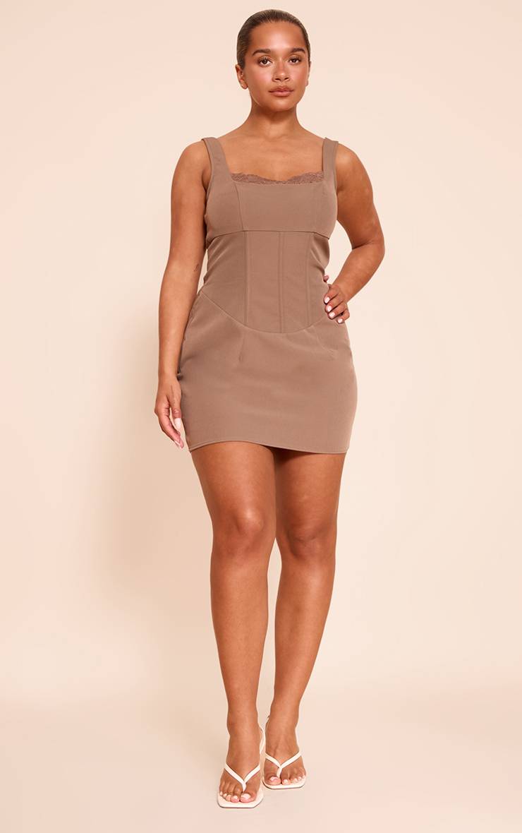 Moka Robe Mini Ajustée À Encolure Carrée Shape