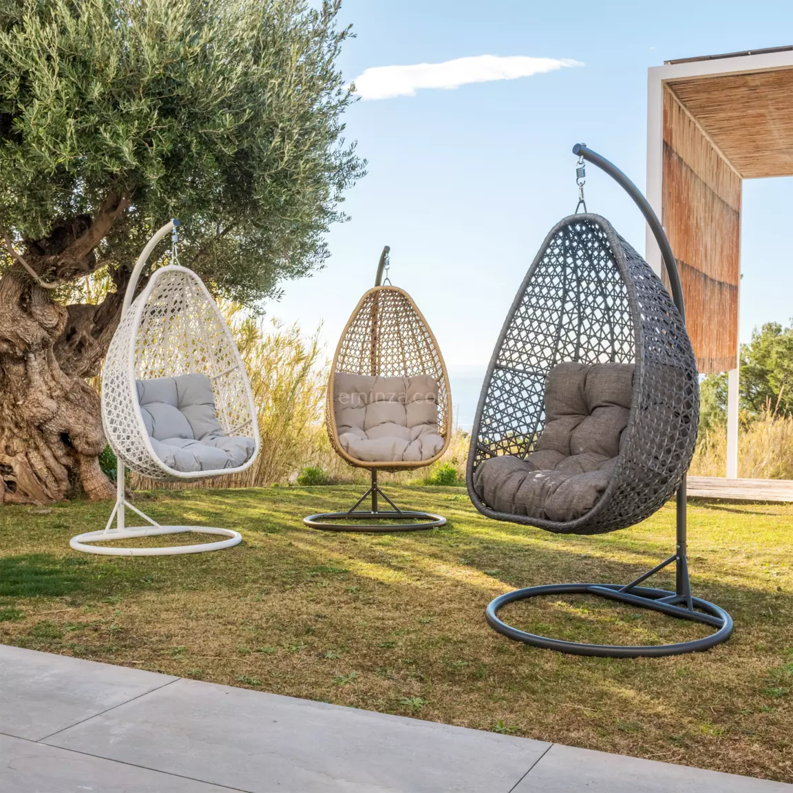 Loveuse suspendue en résine tressée Coral Gris anthracite