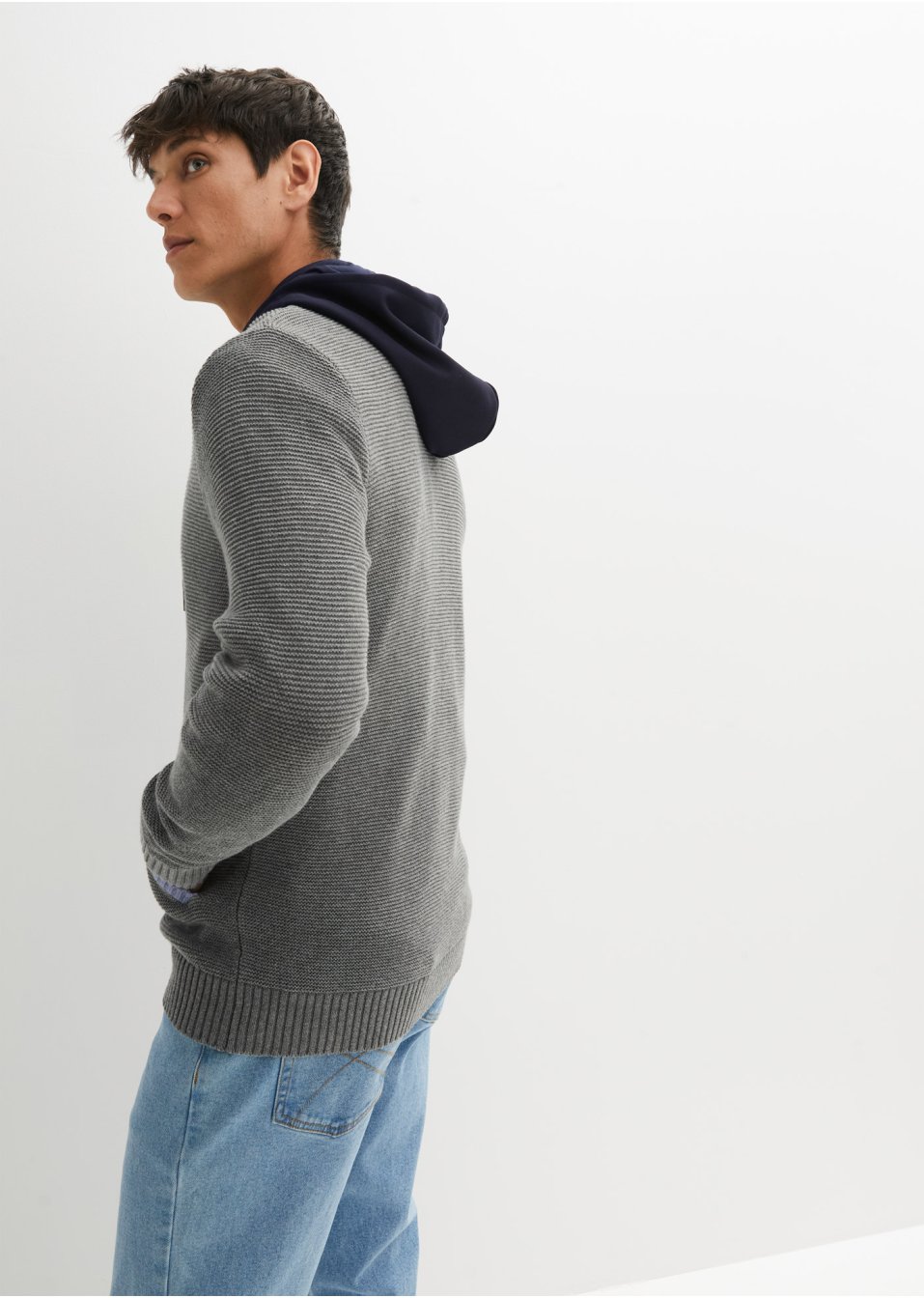 Gilet en maille à capuche