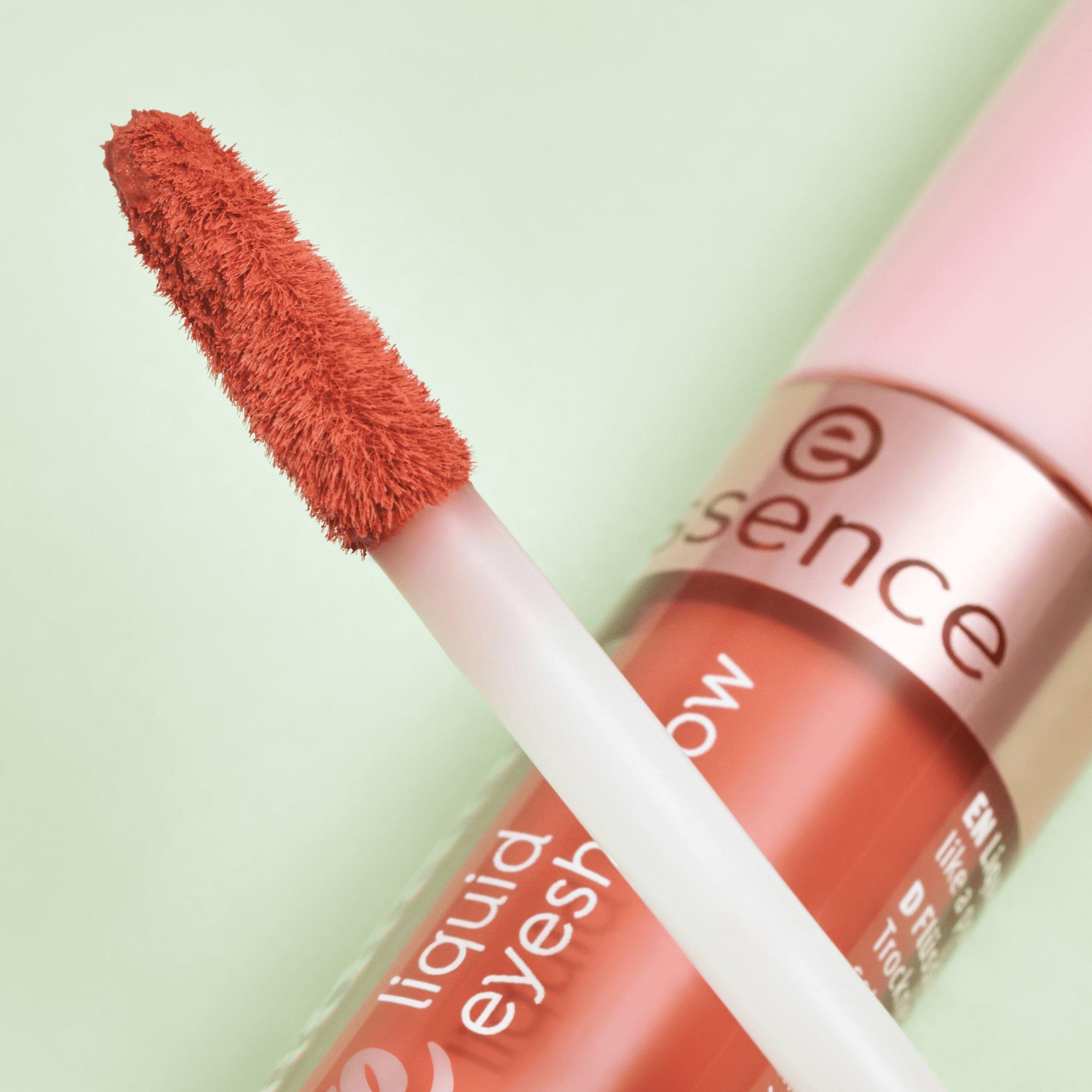 matte liquid eyeshadow