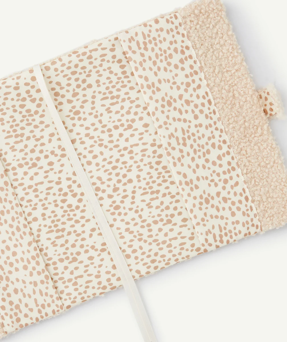 JOLLEINPROTÈGE CARNET DE SANTÉ 23x17 CM EN BOUCLETTES NATUREL