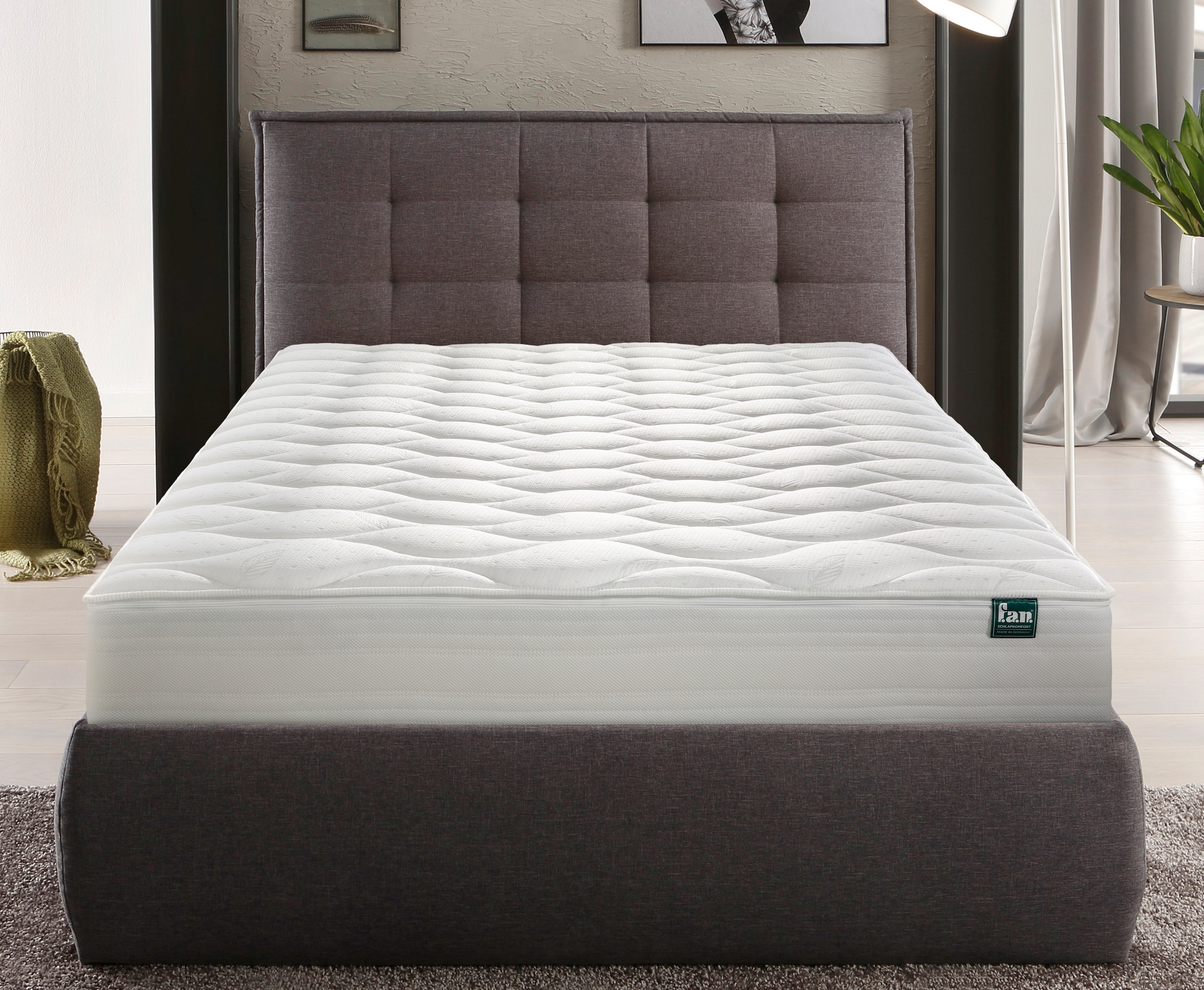 fan Taschenfederkernmatratze »Calypso Plus 1.000 T« 24 cm hoch Raumgewicht: 35 kg/m³ 1.034 Federn 1 Stk. tlg. Matratze in 90x200 cm und weiteren Grössen, komfortable Matratze