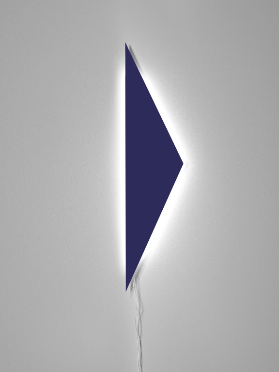 Valerie Objects Tramonti by Maria Scarpulla wandlamp 01 Deep Blue
