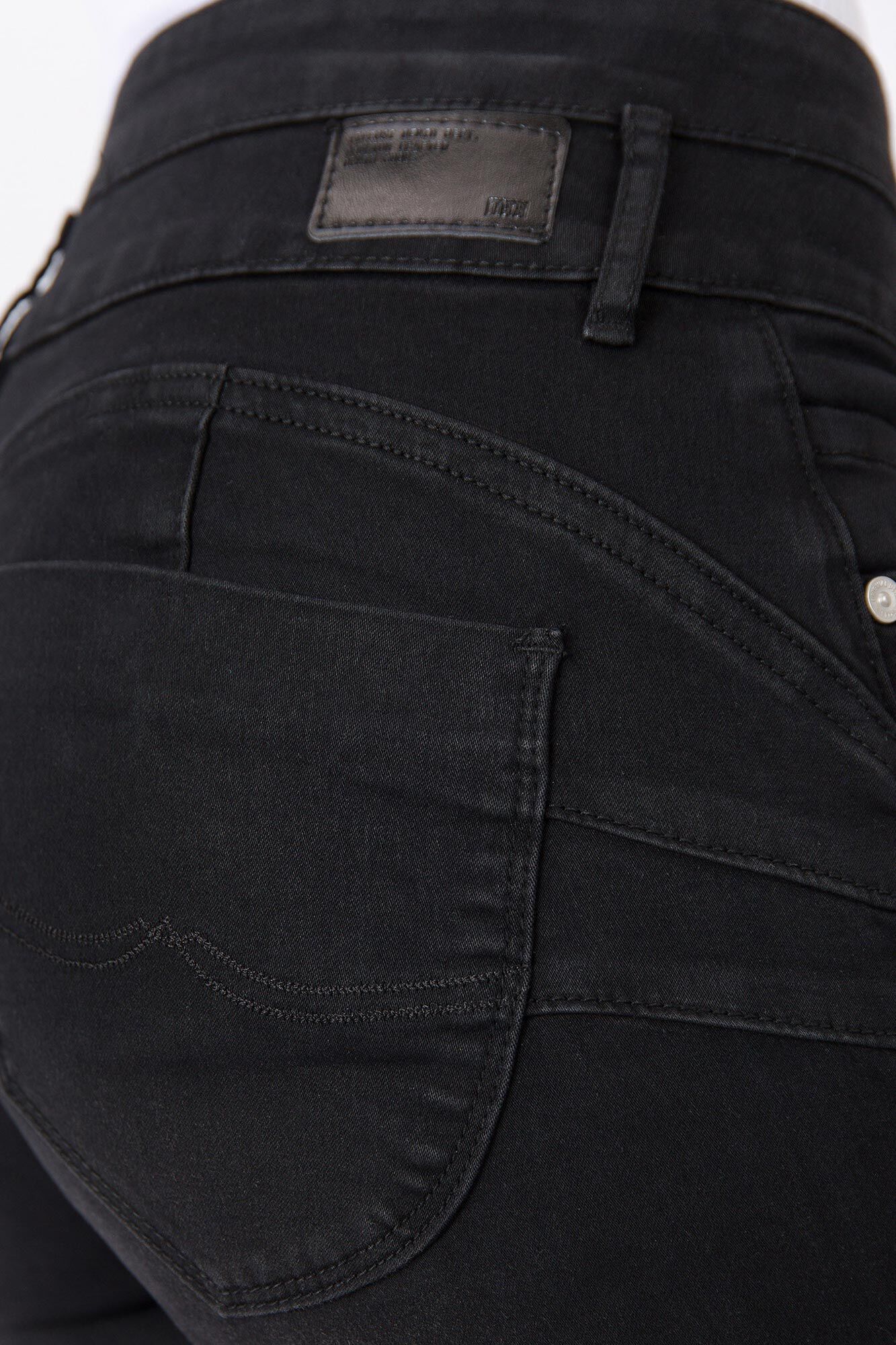 Calça jeans skinny de tecido macio com costura dupla