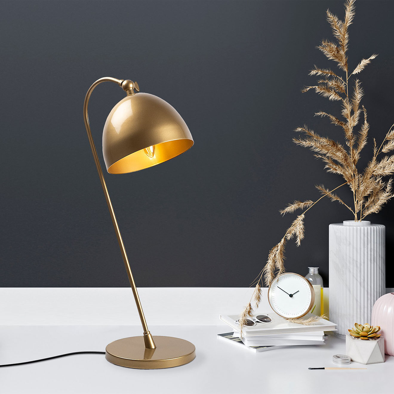 Sheen Lampe de table Acuka dorée - 18x26x54 cm