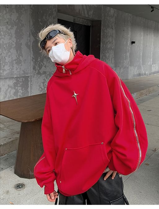 AXEN - Star Accent Half-Zip Hoodie