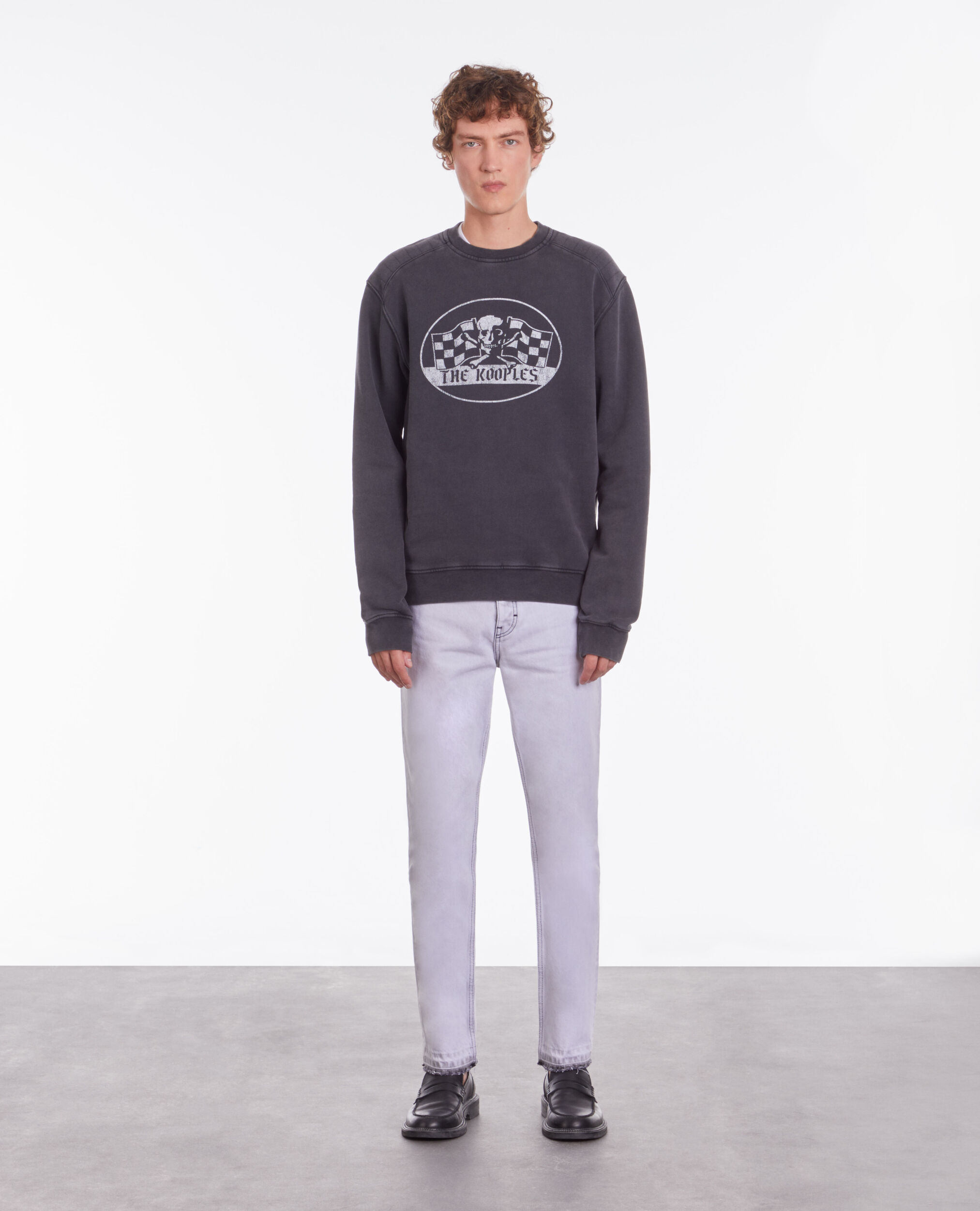 Sweatshirt noir avec sérigraphie Racing skull