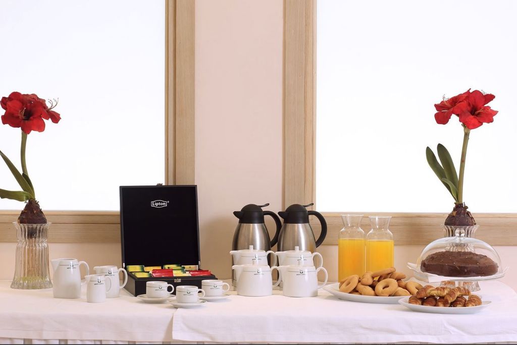 Ariti Grand Hotel Corfu Logies en ontbijt - Hotel