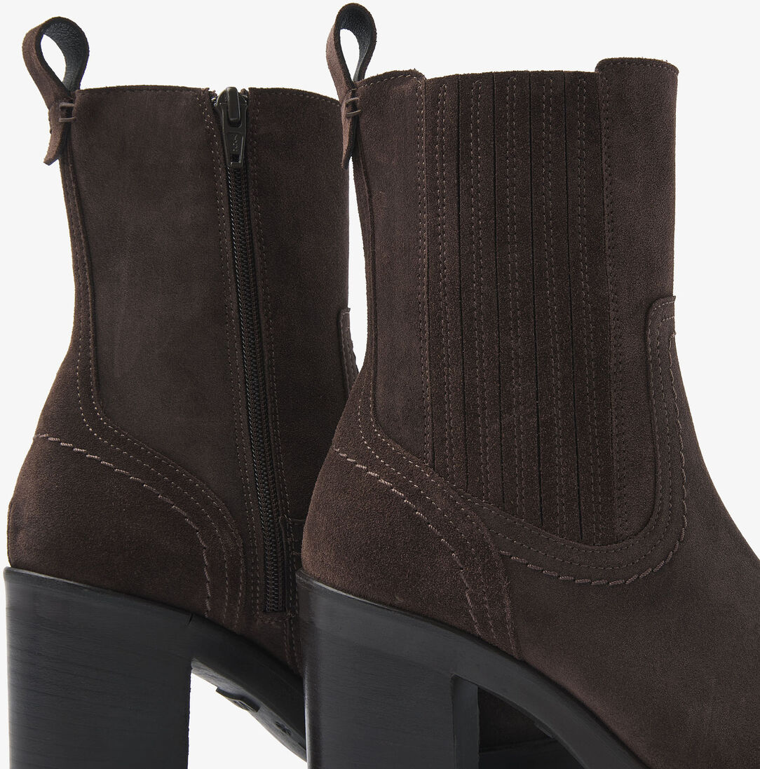 VIA VAI bruine via vai chelsea boots taara quinn