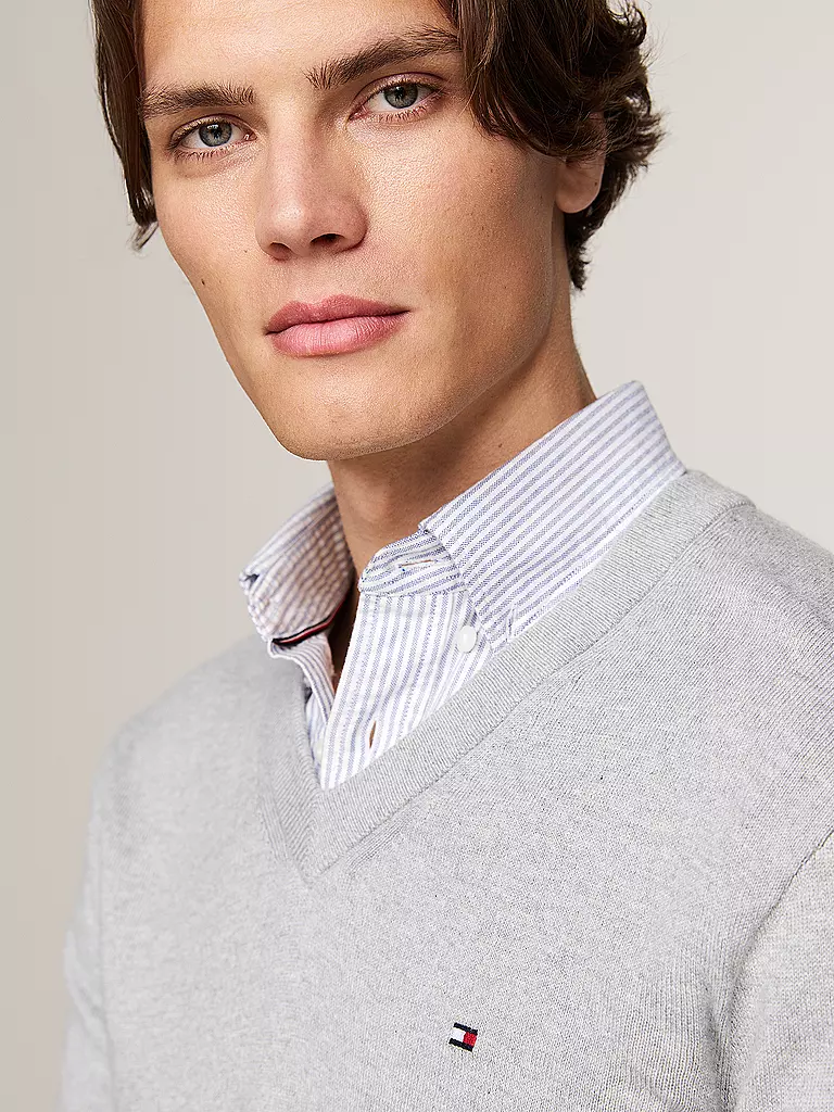 TOMMY HILFIGER Pullover hellgrau