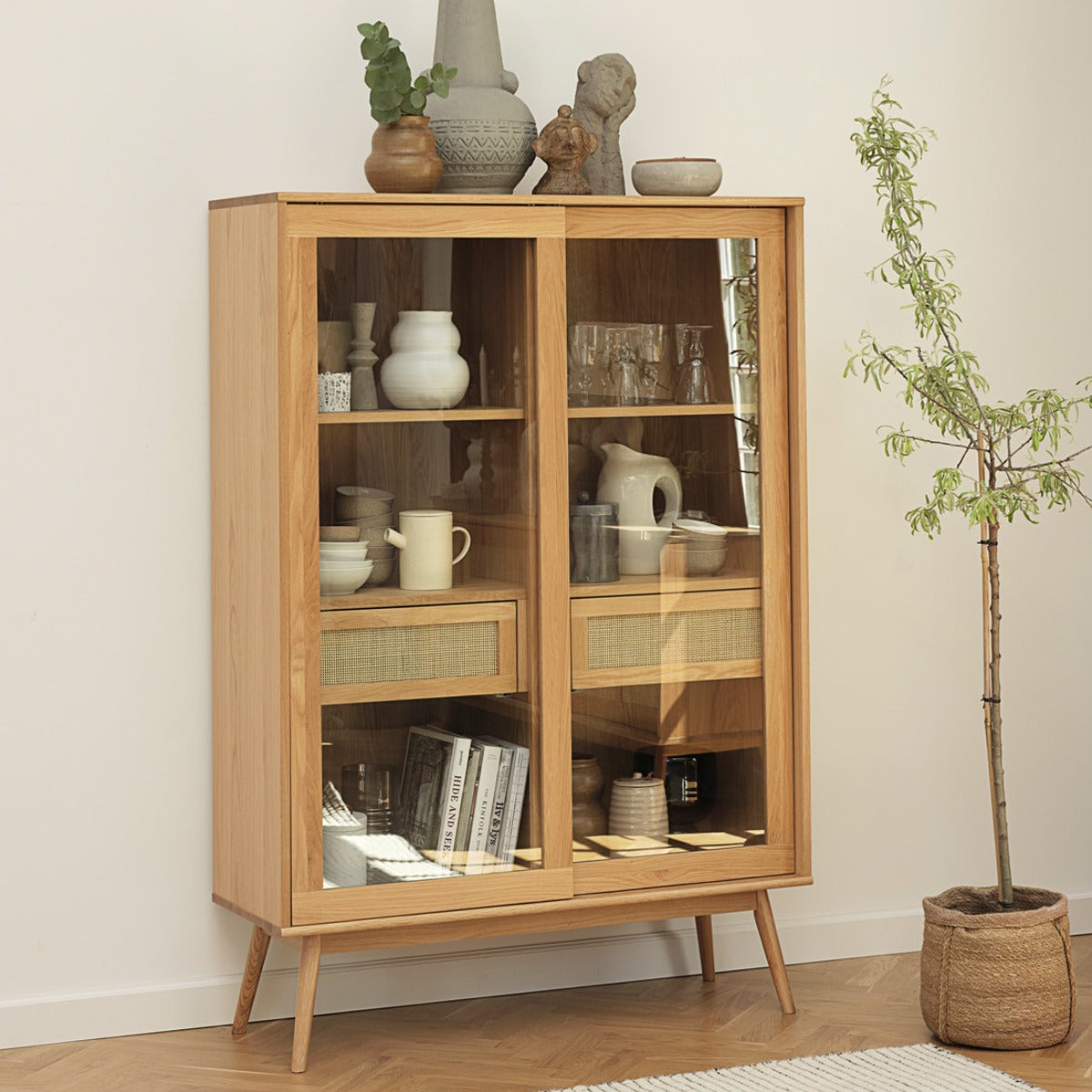 Hygge Interiors Barrali Vitrinekast Eiken | Rattan
