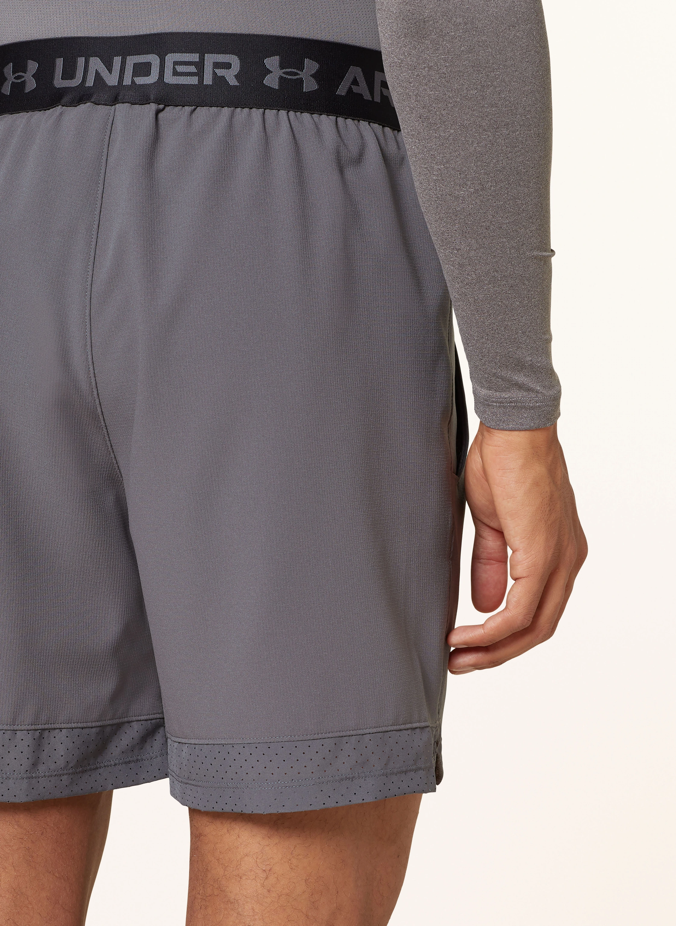 UNDER ARMOUR Trainingsshorts VANISH