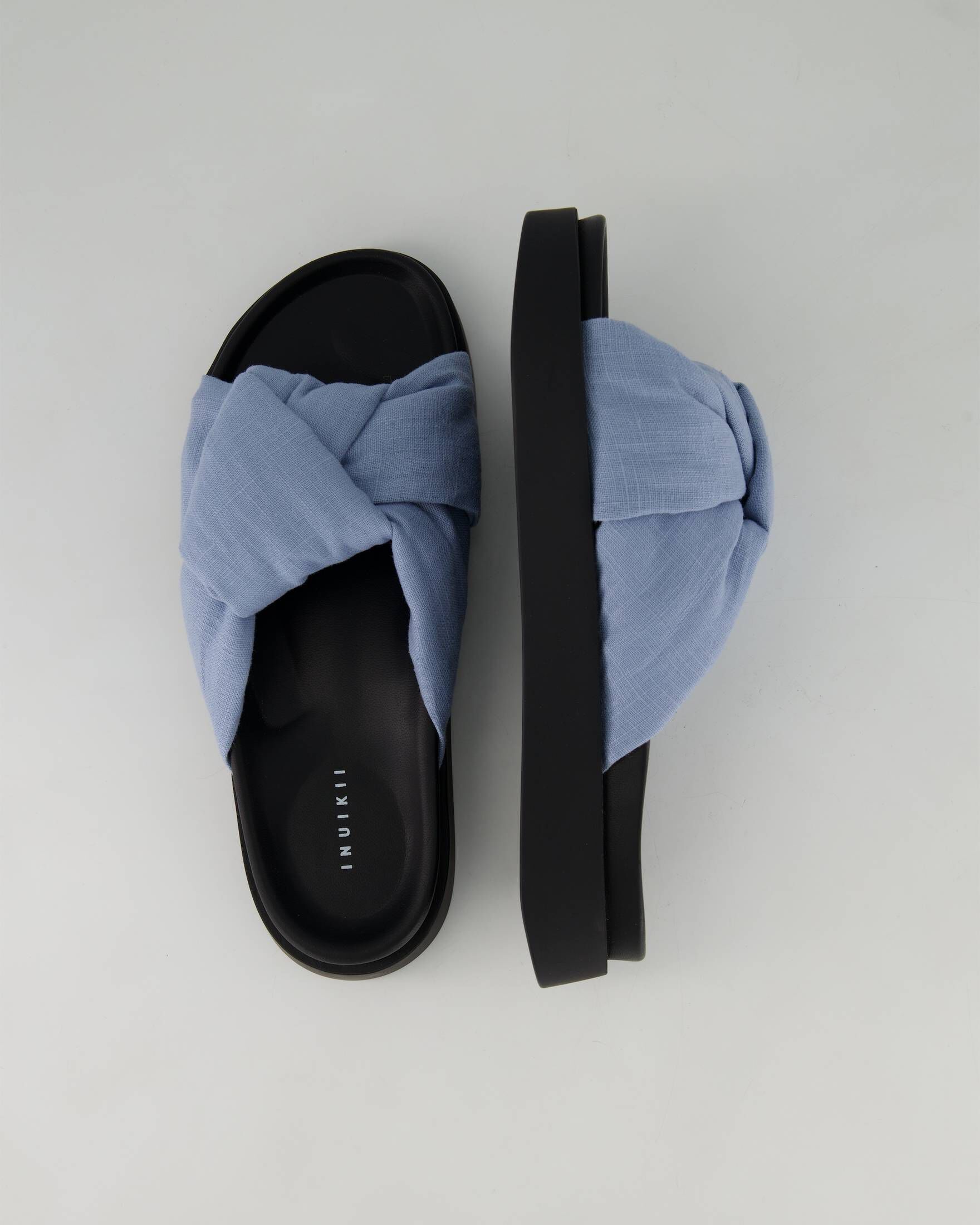 INUIKII| Damen Pantoletten OVERSIZED LINEN KNOT