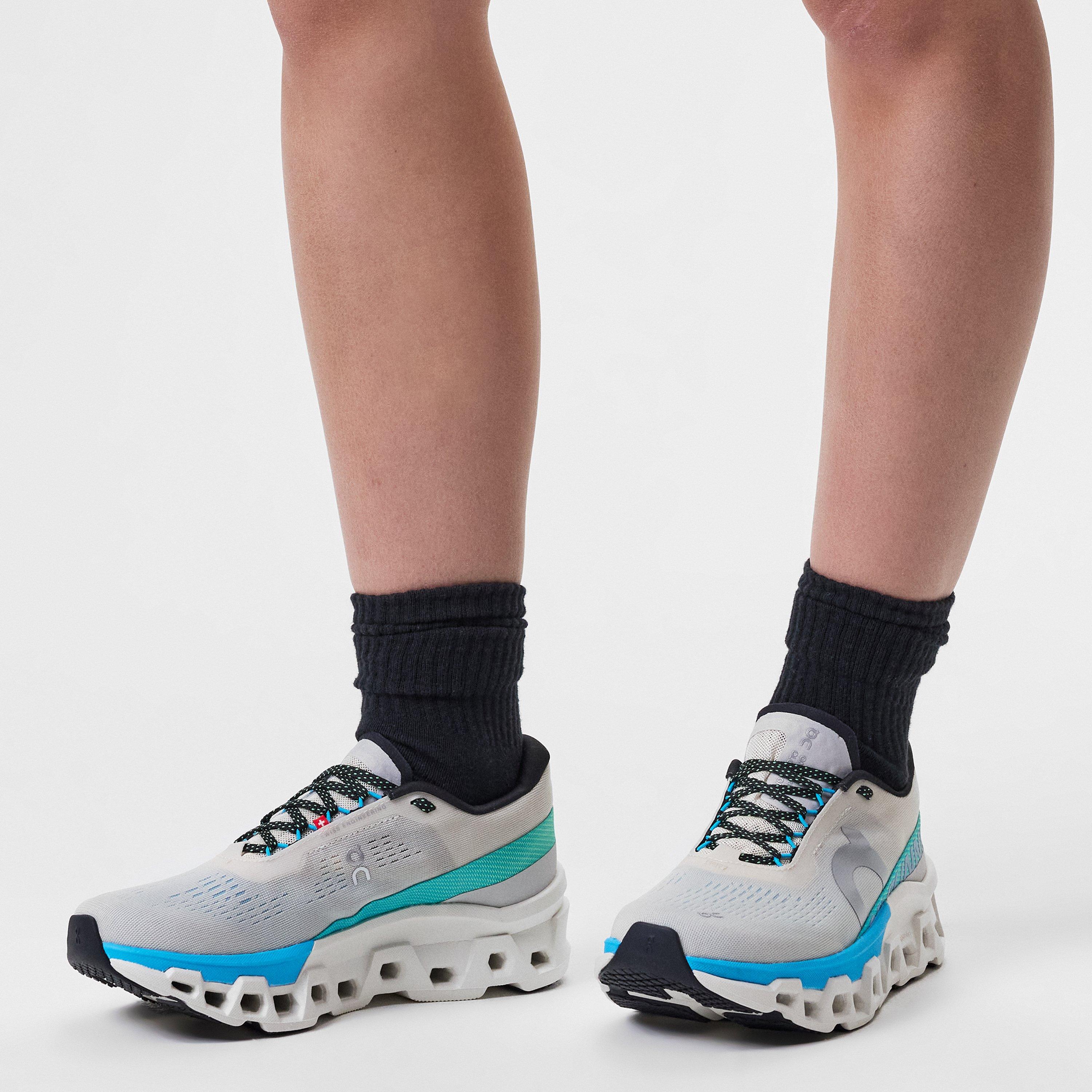 On Cloudmonster 2 Running Shoes Womens