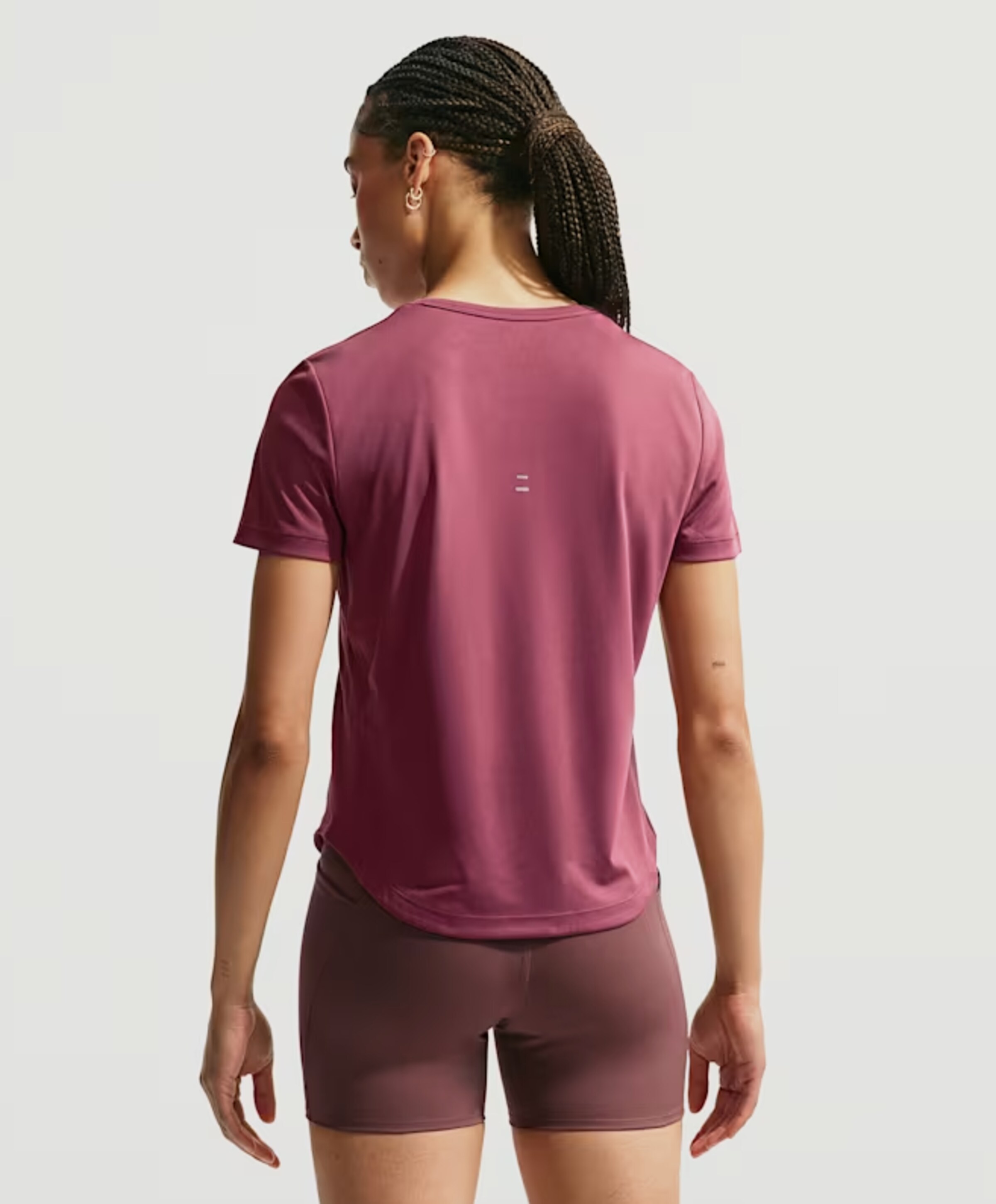 Nike Dames t-shirt roze