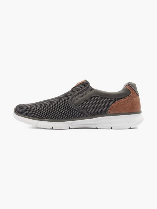 Easy Street Slip-on sneaker