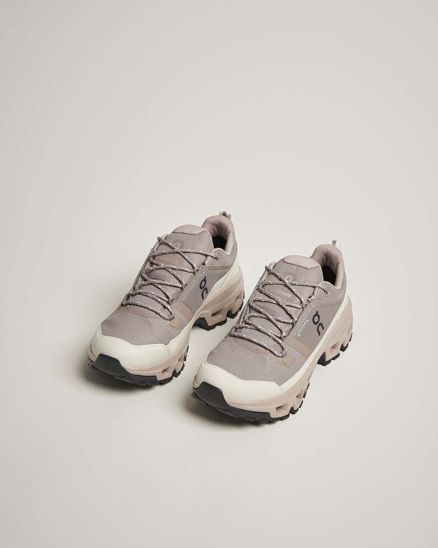ON Cloudrock Low Waterproof Cinder/Fog