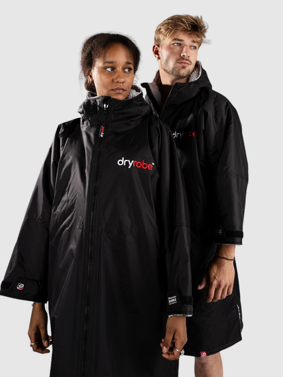 Dryrobe Advance Adults Small Long Sleeve Surf Poncho blk/grey