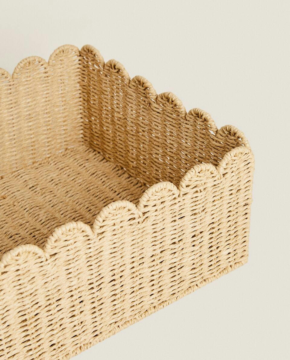 CESTA GRANDE COM BORDA ONDULADA
