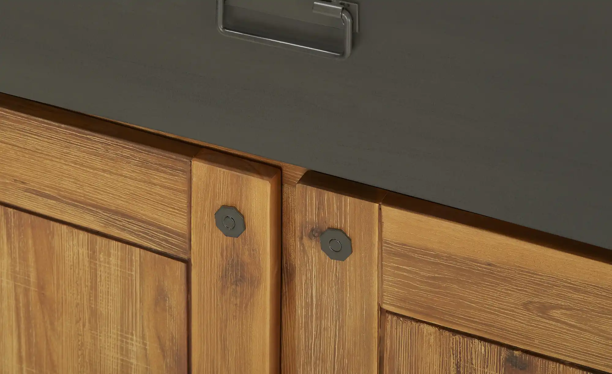 Highboard Detroit