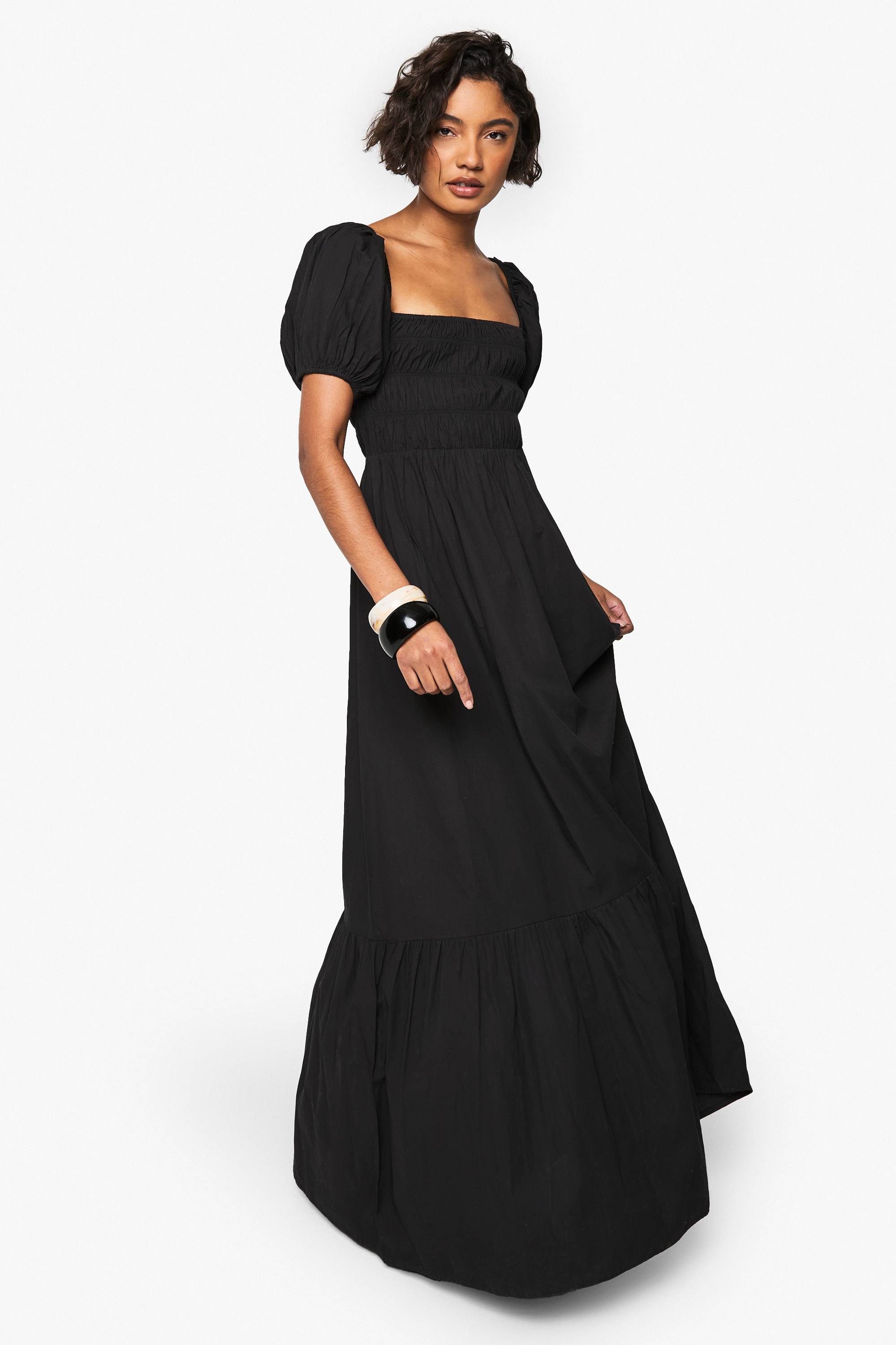 boohoo Robe midaxi froncée à manches bouffantes grande taille