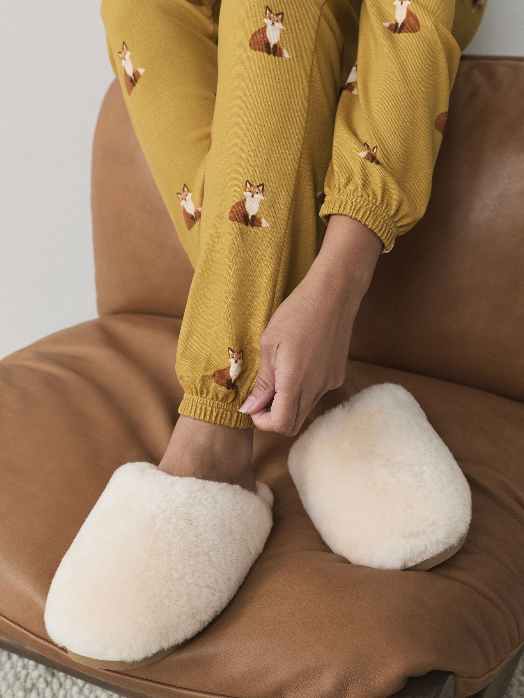 Wit - N.Premium Sherling Mule Premium Slippers