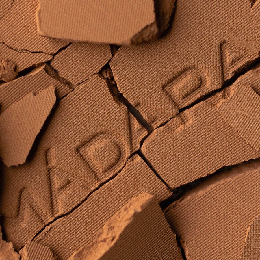 Mádara Air Eqaul Soft Silk Mineral Powder #3 Deep 9g