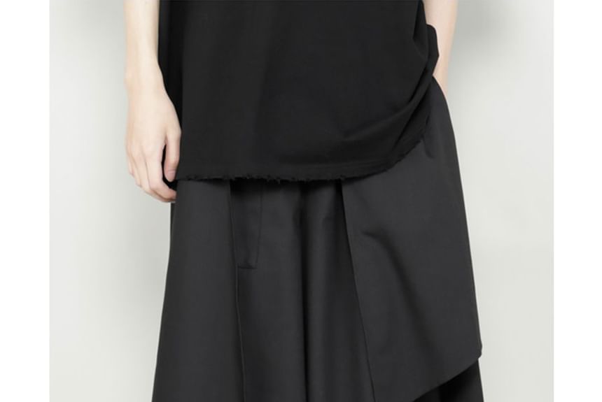 Adotuastic - Mid Rise Plain Asymmetrische Wijde Broek