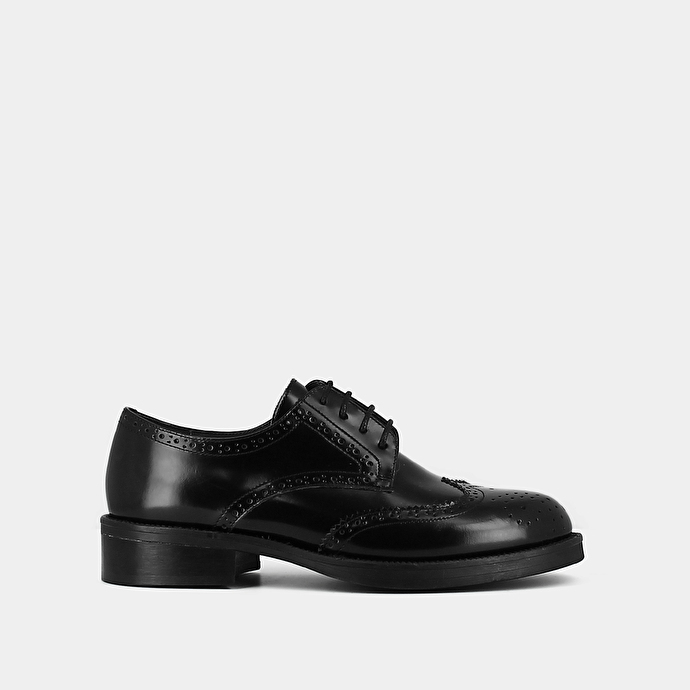 Derbies à lacets  en cuir glacé noir