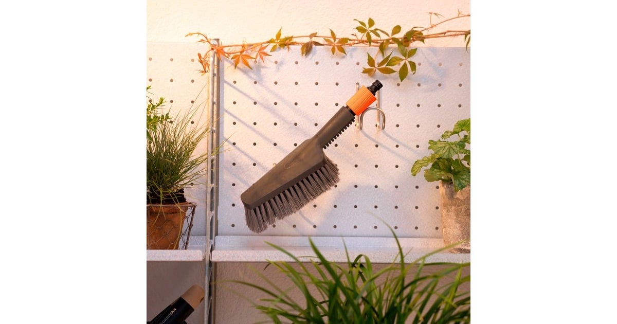 GARDENACleansystem handborstel M Soft, met slangaansluiting wasborstel  (Grijs, 18841-20)