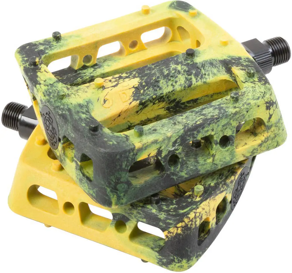 Odyssey Twisted Pro Plastic BMX Pedaler | SkatePro