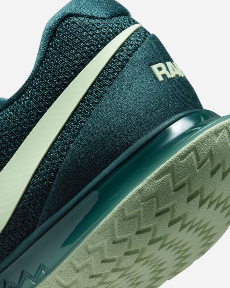 Chaussures de tennis Nike NikeCourt Air Zoom Vapor Cage 4 Rafa Vert pour homme