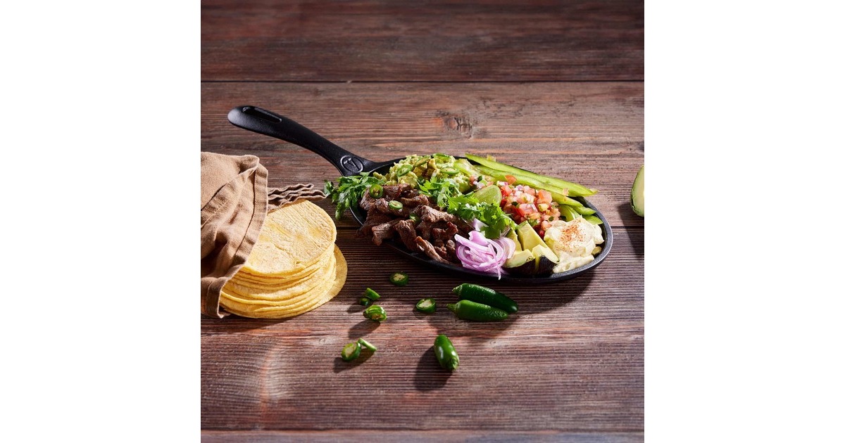 VictoriaFajita Skillet 24 x 17,5 cm, Seasoned bak-/braadpan  (Zwart, Color packaging)